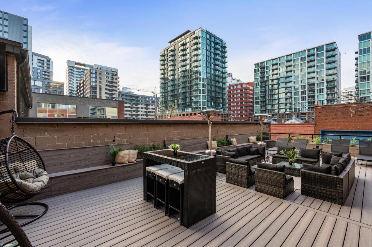 Hotel Young- Griffintown มอนทรีอัล ภายนอก รูปภาพ