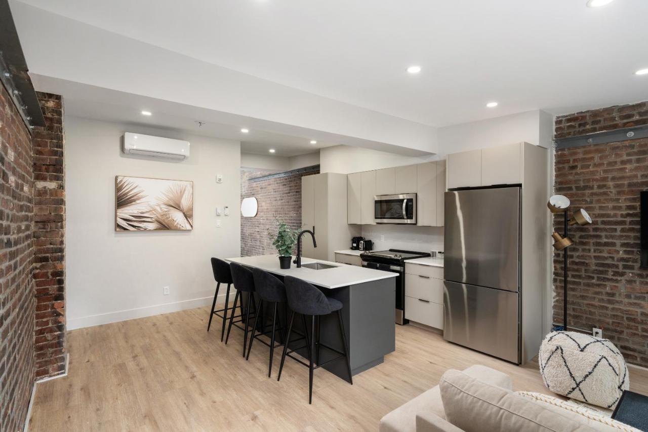 Hotel Young- Griffintown มอนทรีอัล ภายนอก รูปภาพ